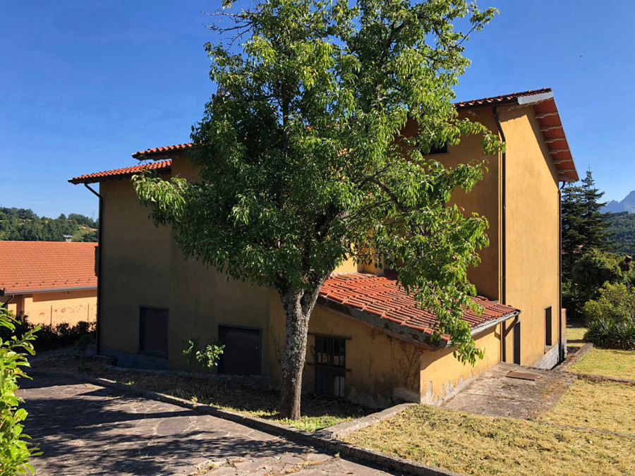 Casa indipendente in vendita a Sillano Giuncugnano (LU)