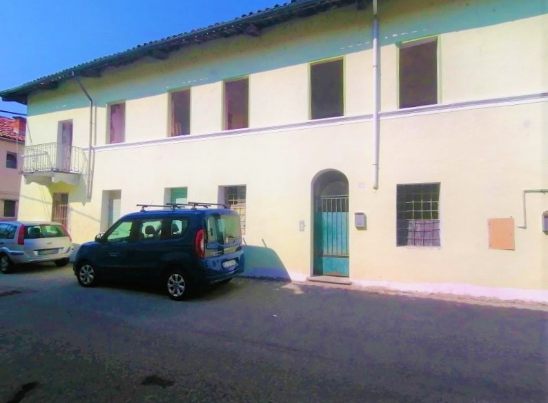 Palazzo/Palazzina/Stabile in vendita, San Germano Vercellese