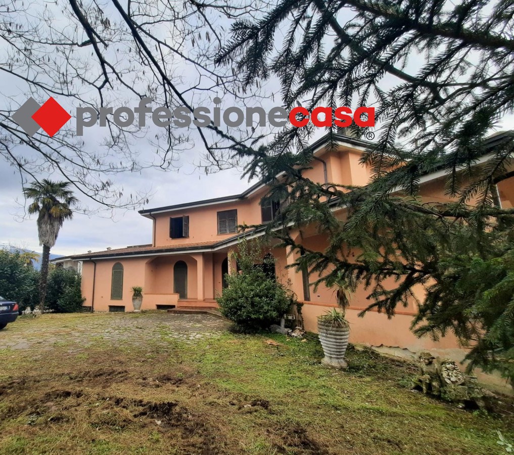 Villa in vendita a Monte San Giovanni Campano (FR)