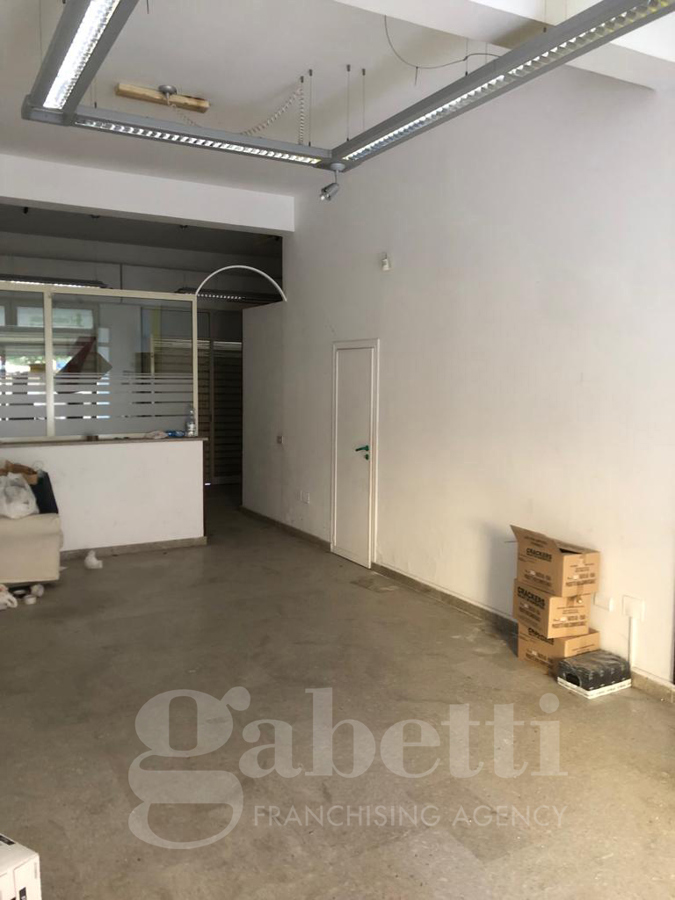 Negozio in affitto a Bagheria (PA)