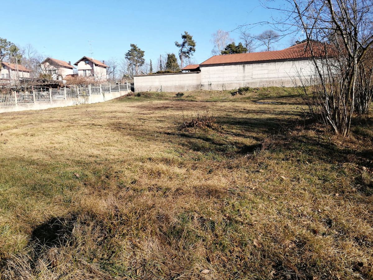 Terreno edificabile in vendita a Mornago (VA)