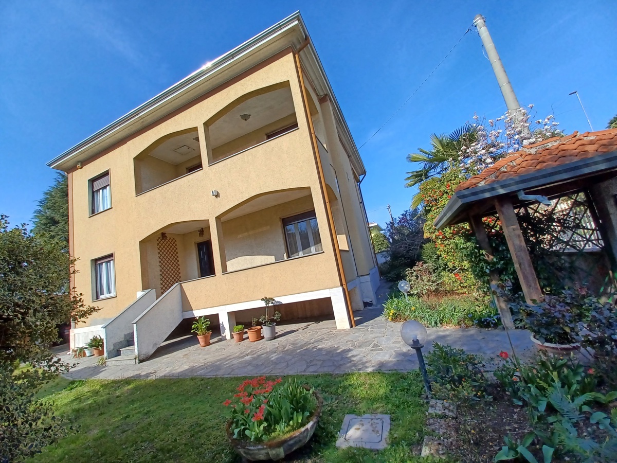Vendita Villa unifamiliare Casa/Villa Magnago Via Manciatelli, 1 377056