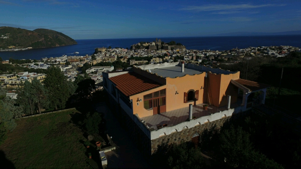 Villa in vendita a Lipari (ME)