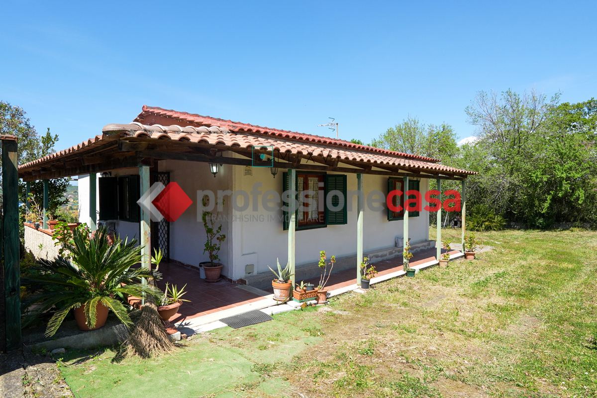 Villa in vendita a Roccadaspide (SA)