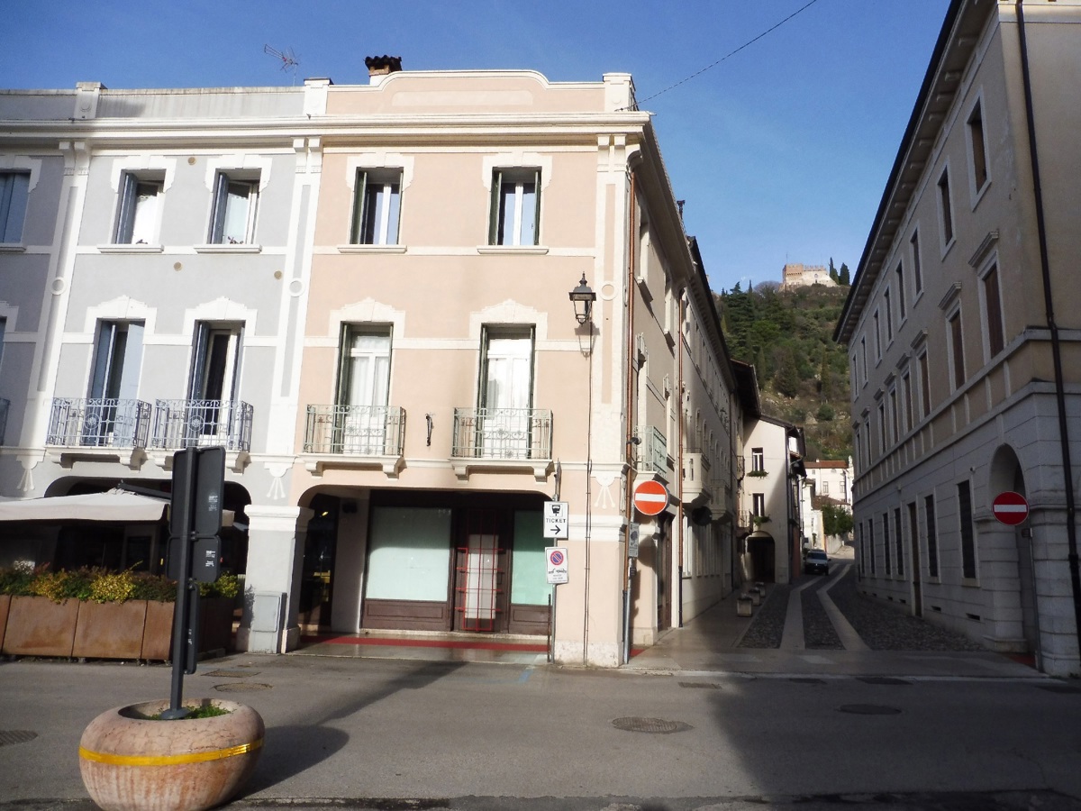 Negozio in affitto a Marostica (VI)