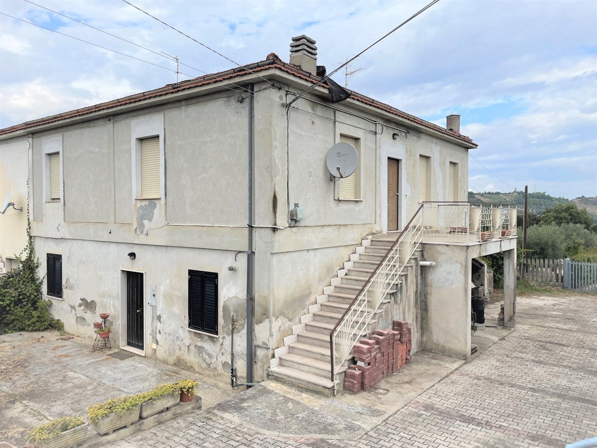 Casa indipendente in vendita a Villa Raspa, Spoltore (PE)