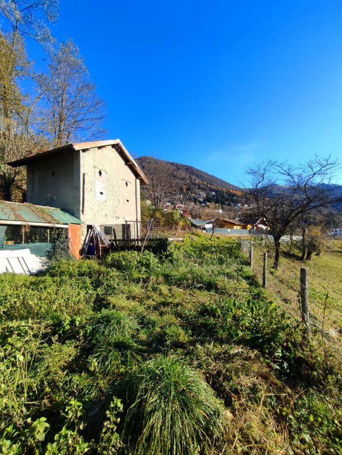 Terreno edificabile in vendita a Centro Valle Intelvi (CO)