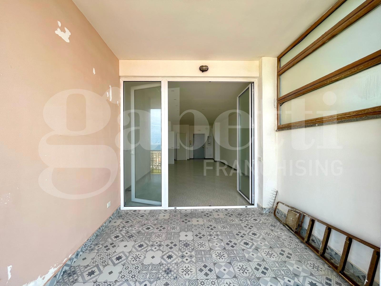 Appartamento in vendita a Castel Volturno (CE)