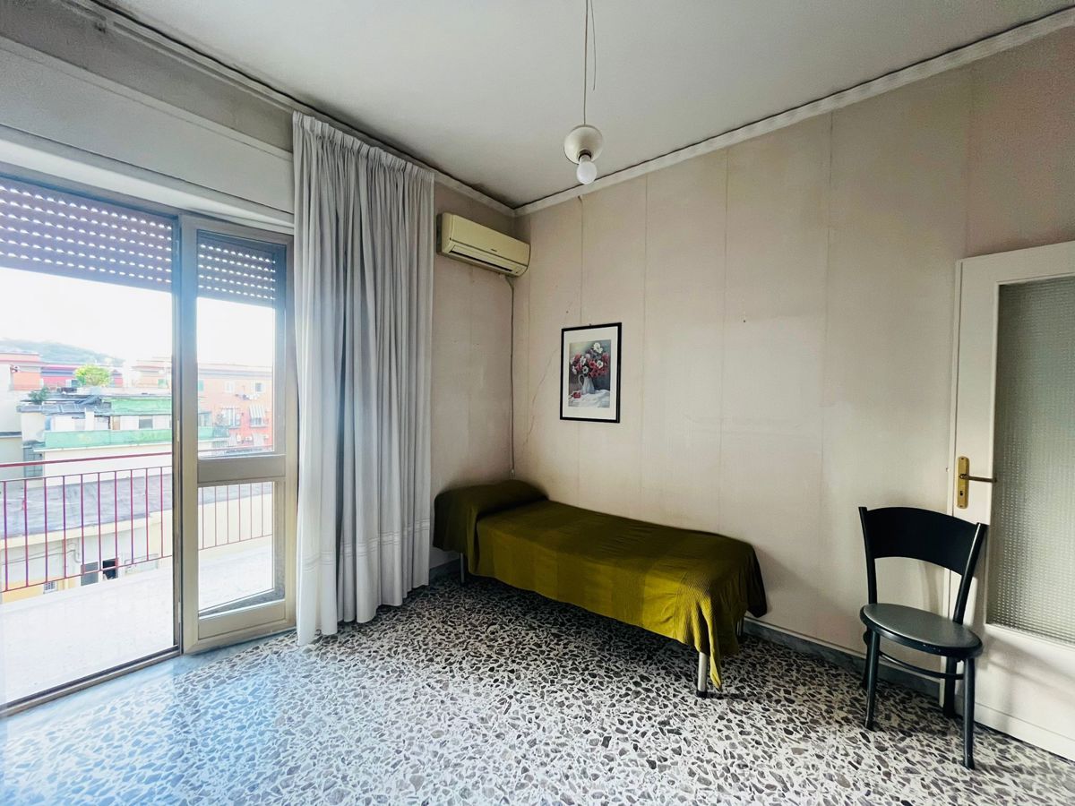 Appartamento in vendita a Napoli (NA)