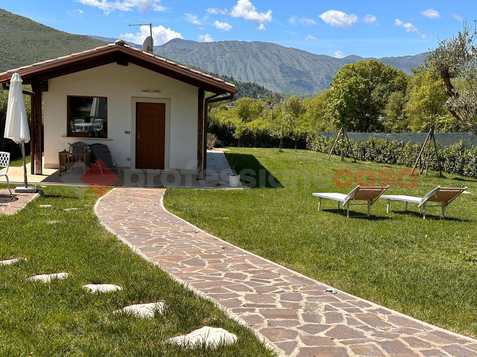 Villa in vendita a Avezzano (AQ)