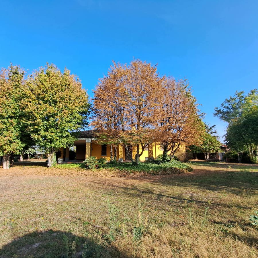 Villa in vendita a San Fiorano (LO)