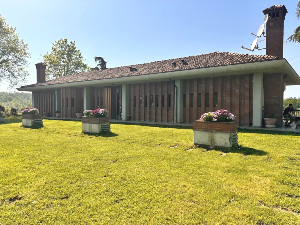 Villa in vendita Piacenza