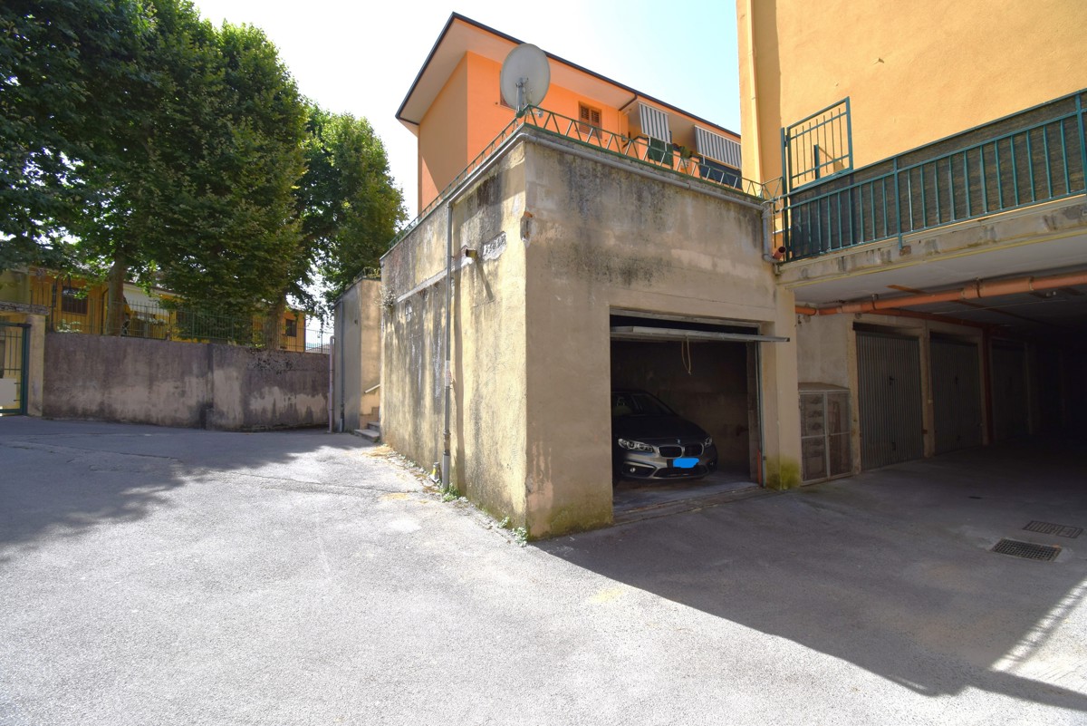 Garage/Box/Posto auto in vendita a Montoro (AV)