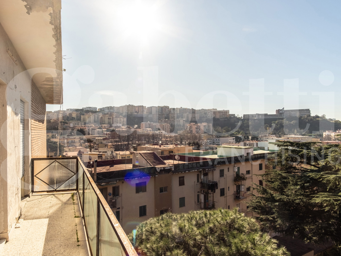 Appartamento in affitto a Napoli (NA)