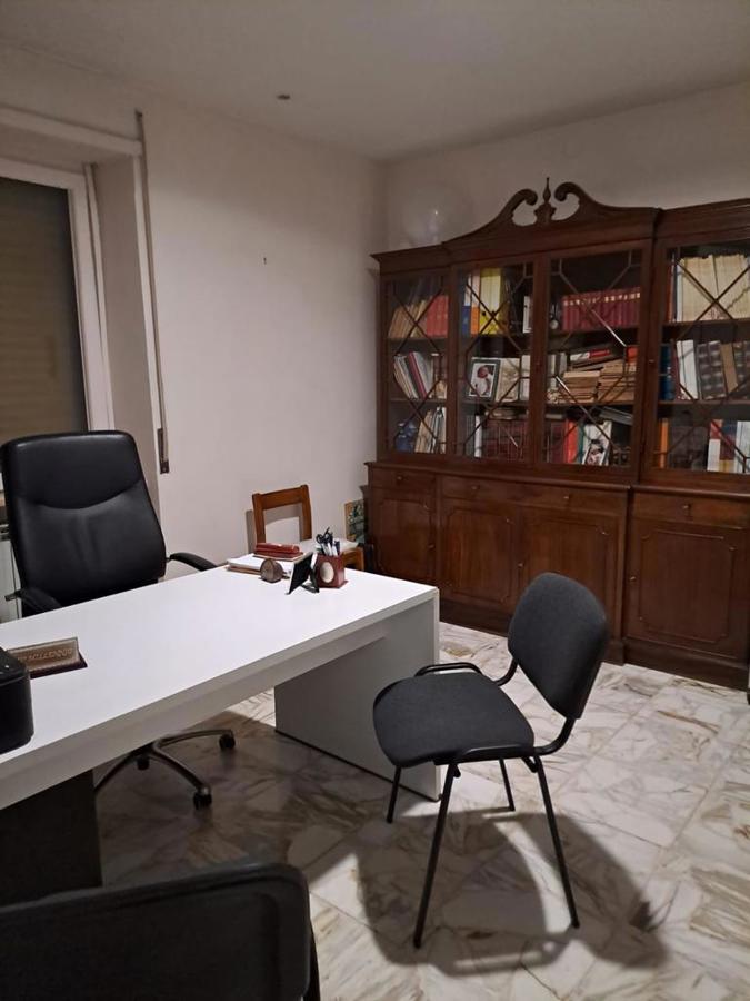 Ufficio in affitto a Camaldoli, Napoli (NA)