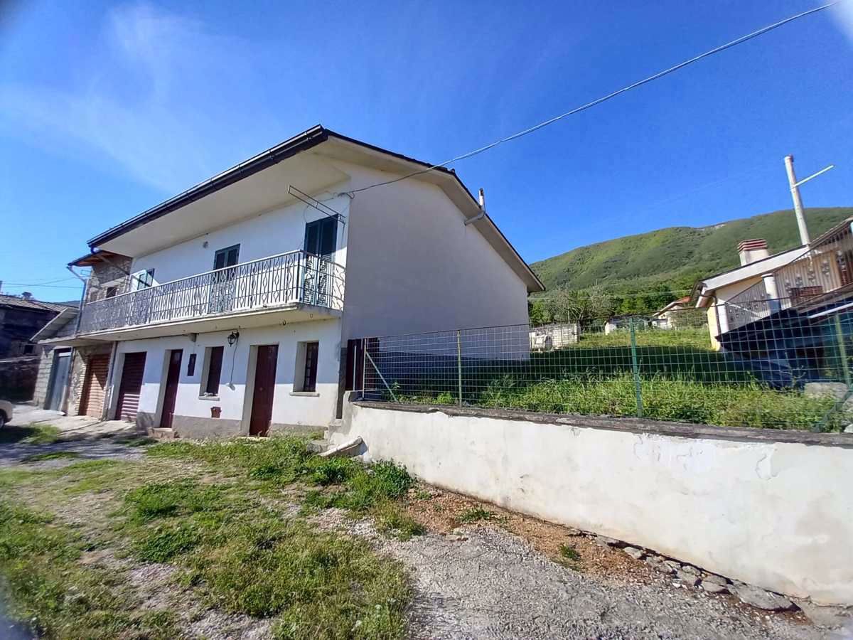 Casa indipendente in vendita a Scifelli, Veroli (FR)