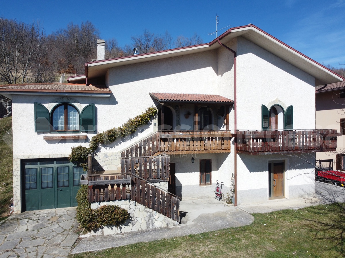 Villa in vendita a Sant'elena, Ateleta (AQ)