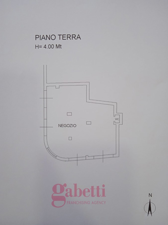 Negozio in affitto a Santa Maria Capua Vetere (CE)