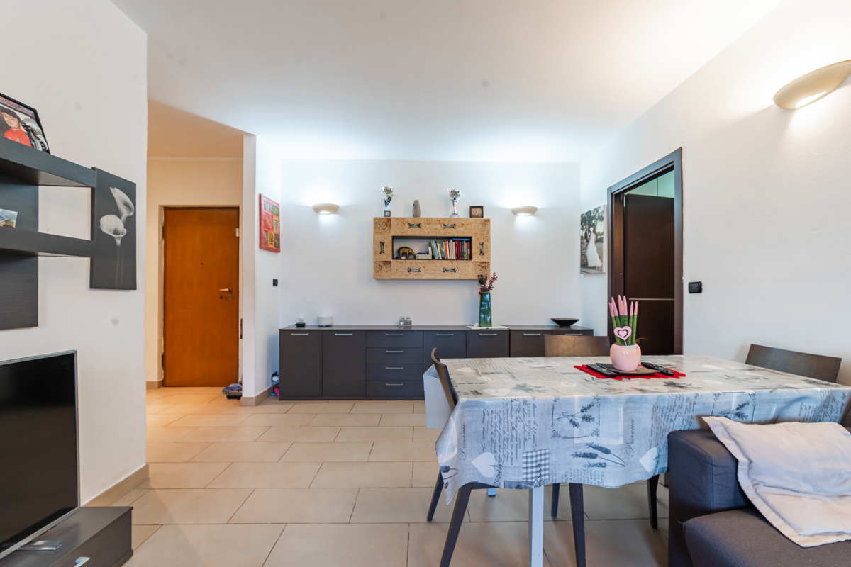 Appartamento in vendita a Rozzano (MI)