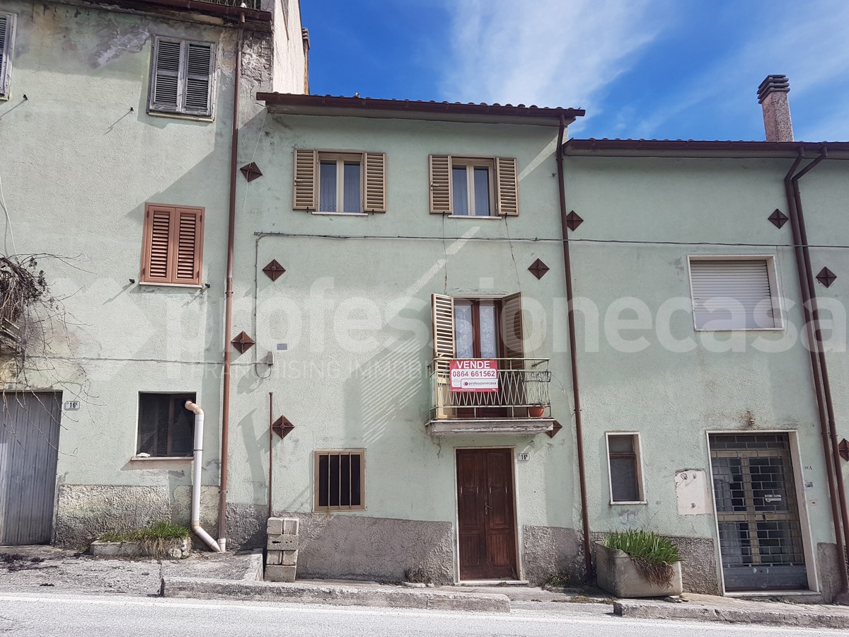 Casa indipendente in vendita a Sant'elena, Ateleta (AQ)
