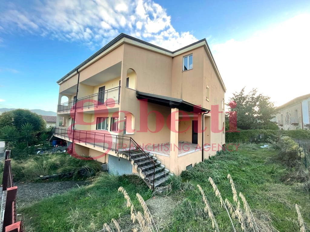 Villa in vendita a Pietravairano (CE)
