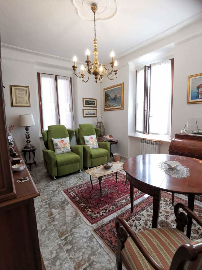 Casa indipendente in vendita a Sestri Levante (GE)