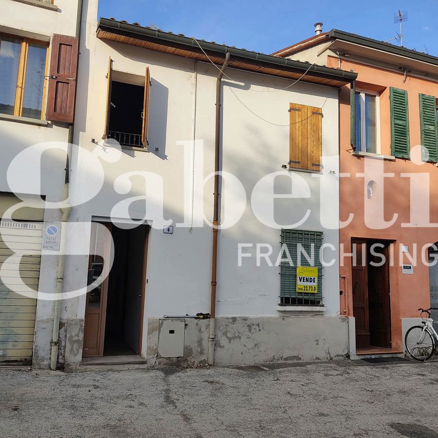 Casa indipendente in vendita a Faenza (RA)