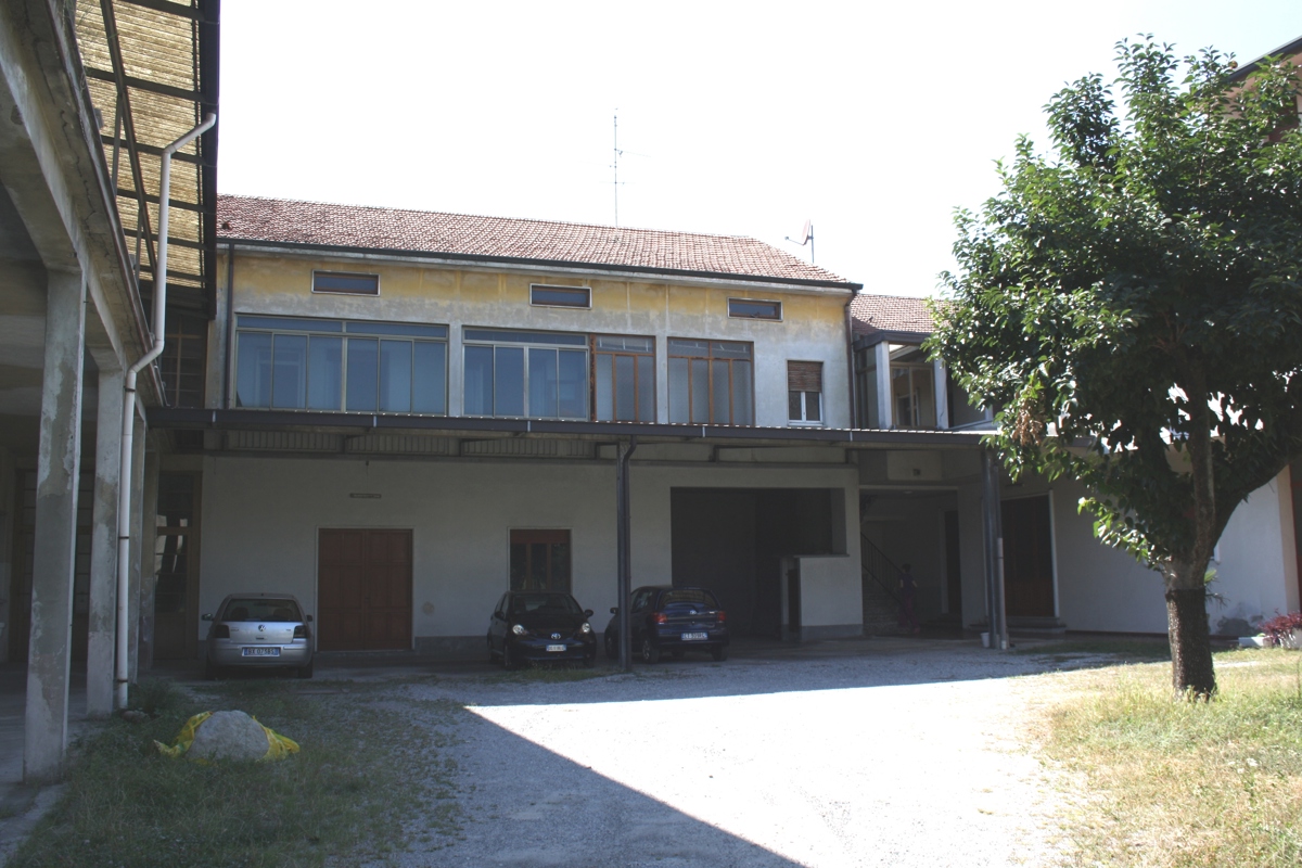 Laboratorio in vendita a Cesano Maderno (MB)