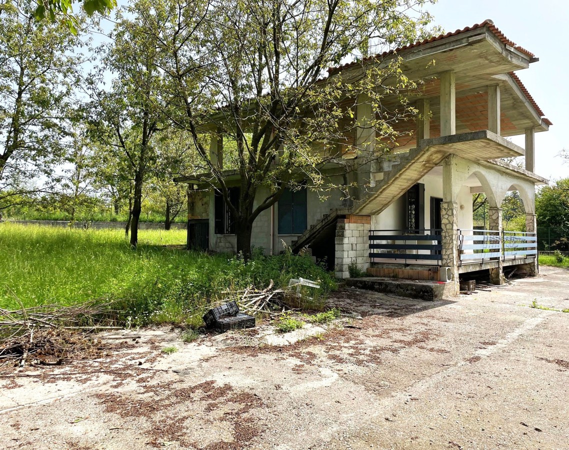 Villa in vendita a Bracigliano (SA)