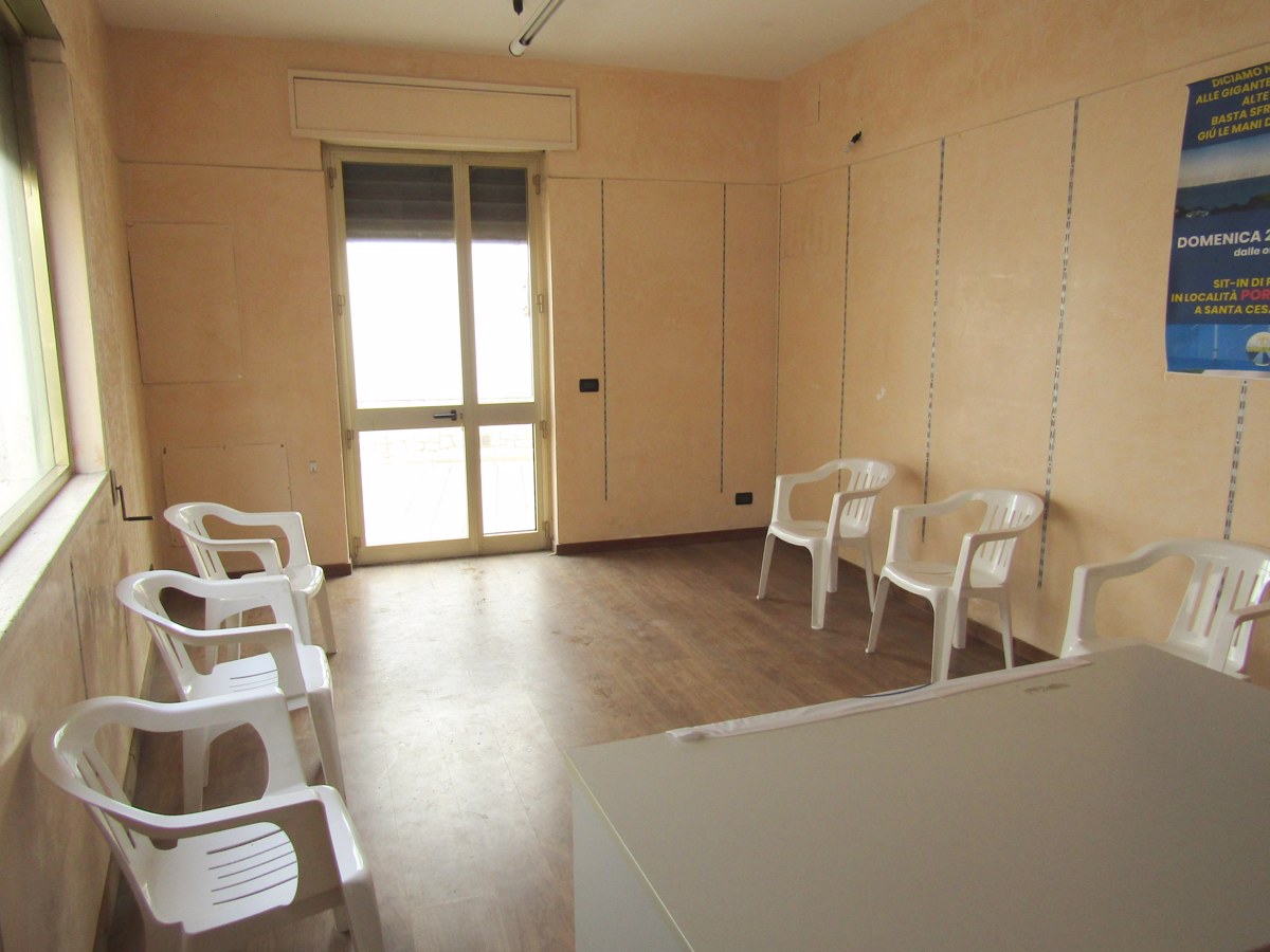 Ufficio in vendita a Santa Cesarea Terme (LE)