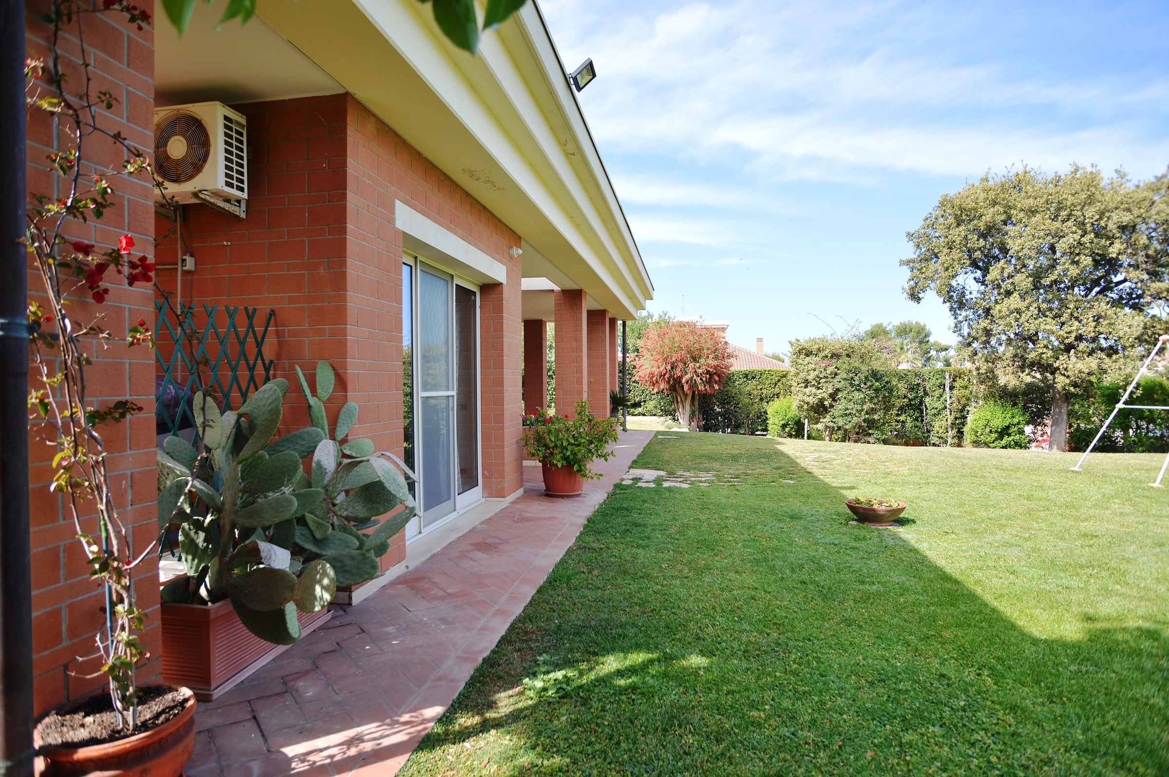 Villa in vendita a Noicattaro (BA)