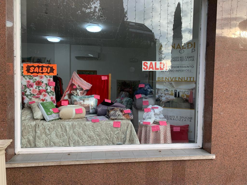 Attività commerciale in vendita a Roma (RM)