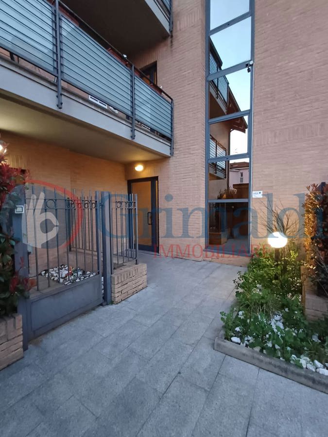 Appartamento in vendita a Monza (MB)