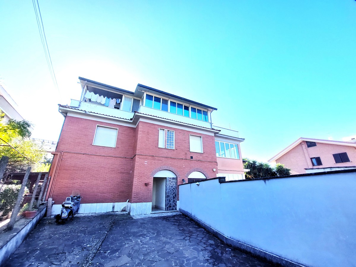 Appartamento in vendita a Fontana Sala, Marino (RM)