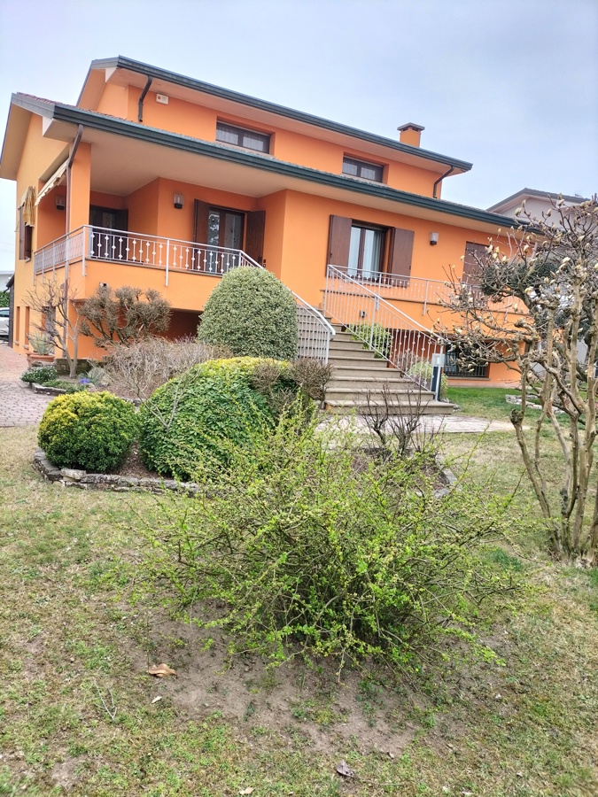 Villa in vendita a Boara Pisani (PD)