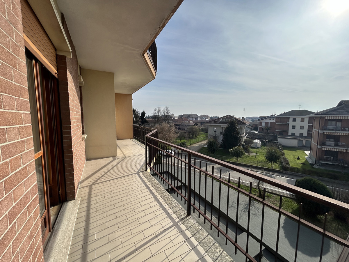 Appartamento in vendita a Riva Presso Chieri (TO)
