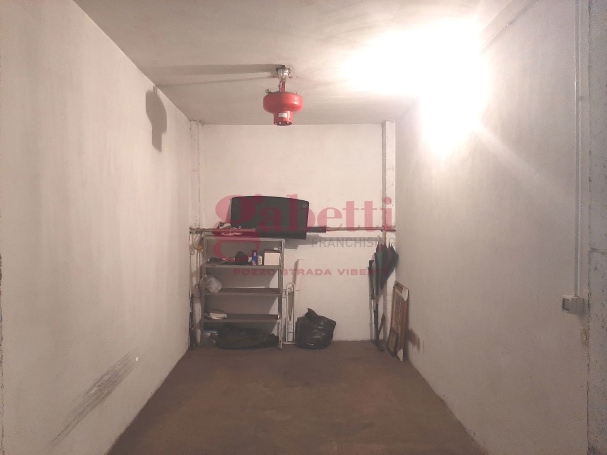 Garage/Box/Posto auto in vendita a Torino (TO)