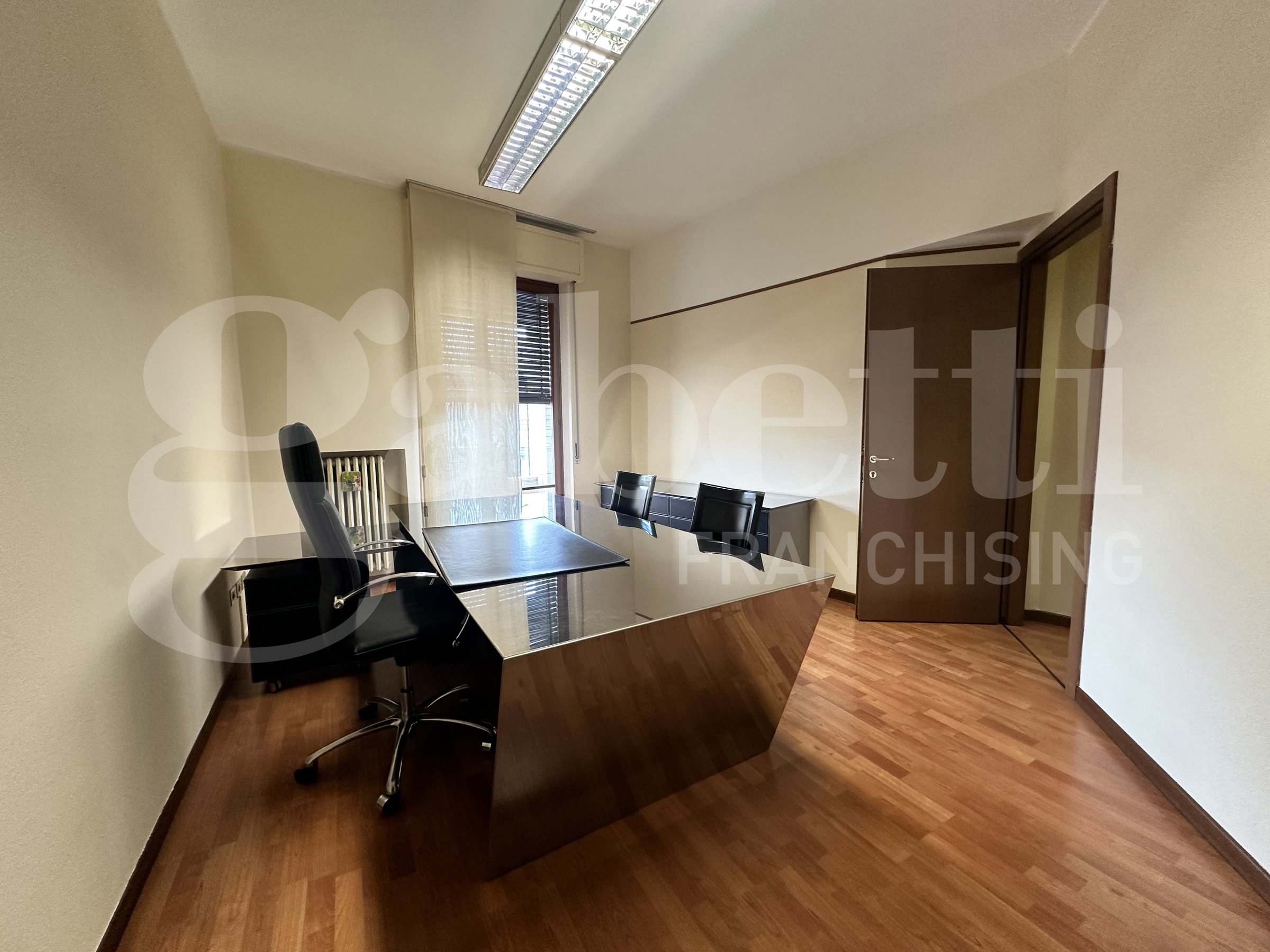 Ufficio in affitto a Verona (VR)