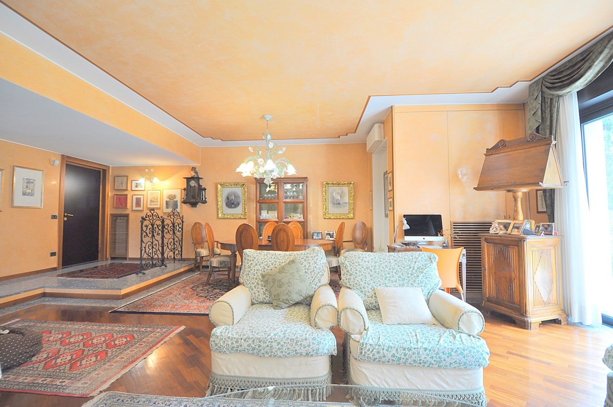 Villa in vendita a Inveruno (MI)