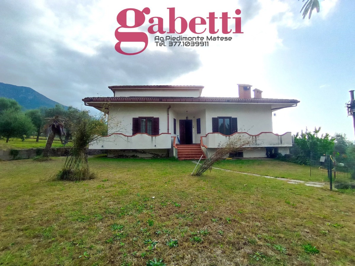 Villa in vendita a San Potito Sannitico (CE)