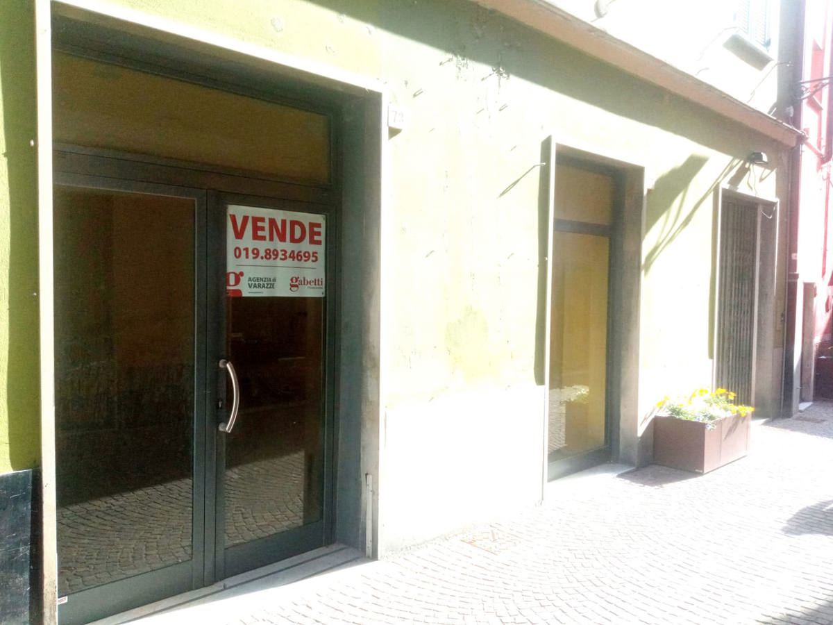 Negozio in vendita a Celle Ligure (SV)