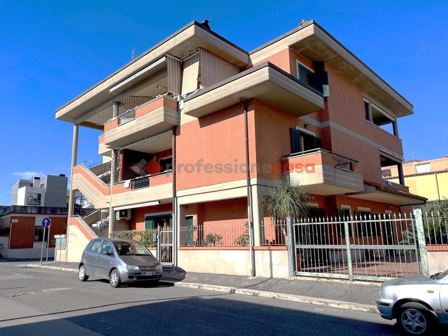 Appartamento in vendita a Casalazzara, Aprilia (LT)