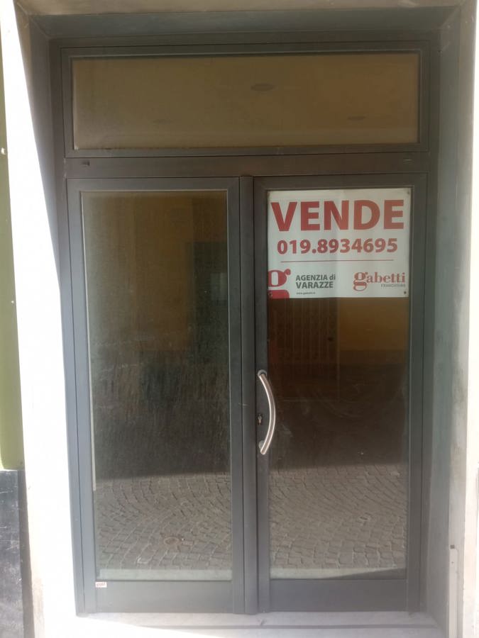 Negozio in vendita a Celle Ligure (SV)