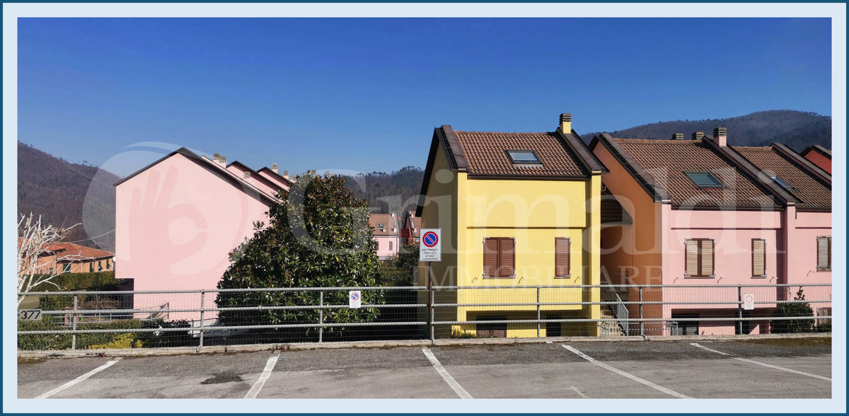 Appartamento in vendita a Pignone (SP)