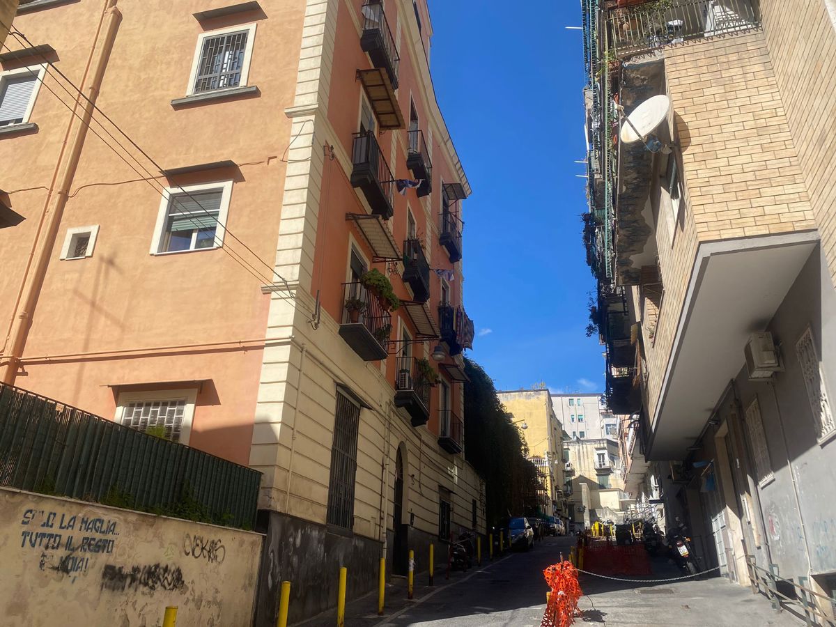 Appartamento di 110 mq in vendita - Napoli