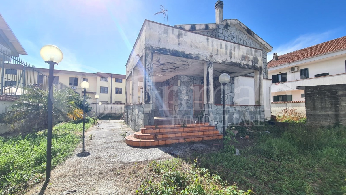 Villa di 229 mq in vendita - Giugliano in Campania