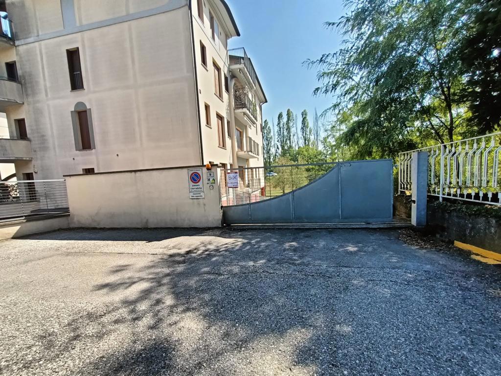Garage/Box/Posto auto in vendita a Cremona (CR)