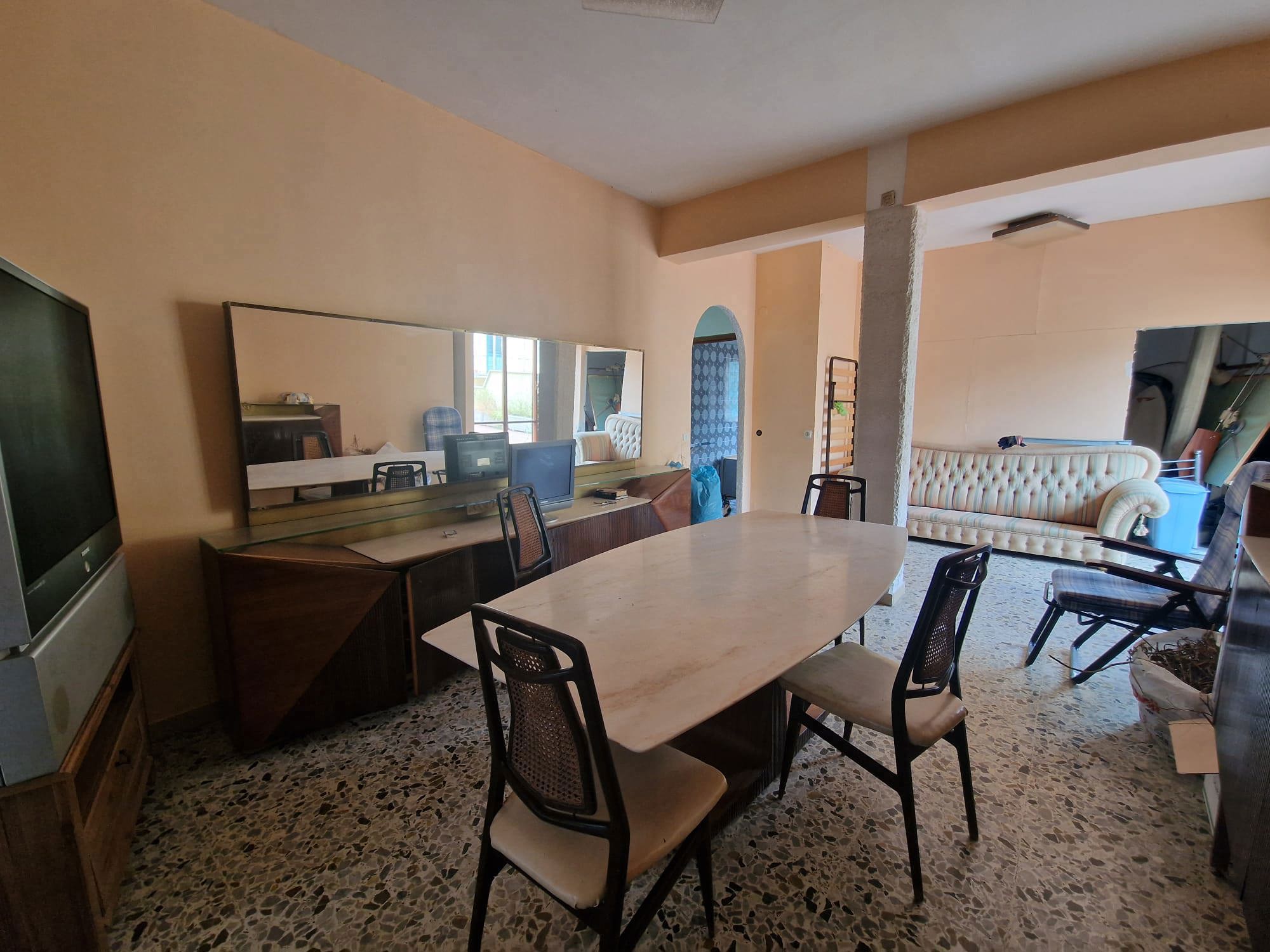 Appartamento in vendita a Napoli (NA)