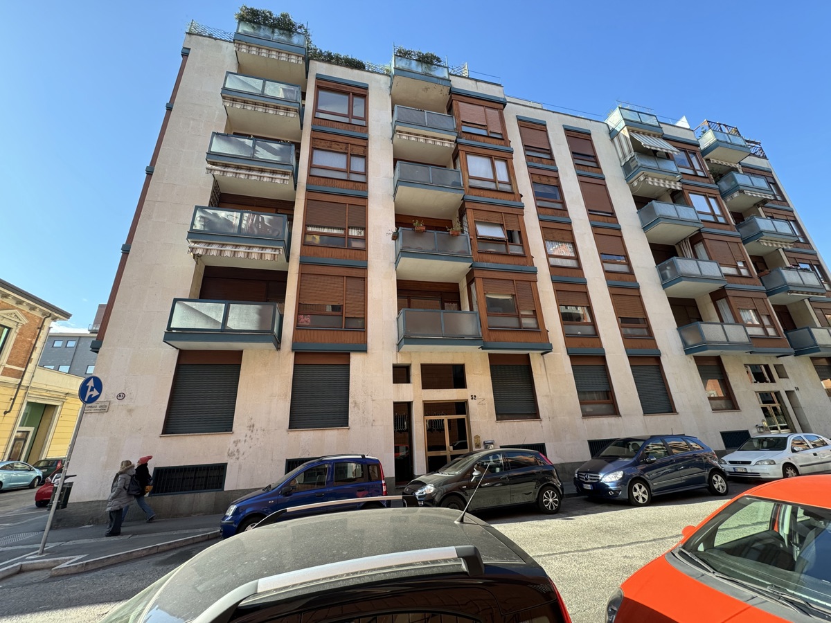 Vendita Quadrilocale Appartamento Torino Via Tommaso Grossi, 32 474661