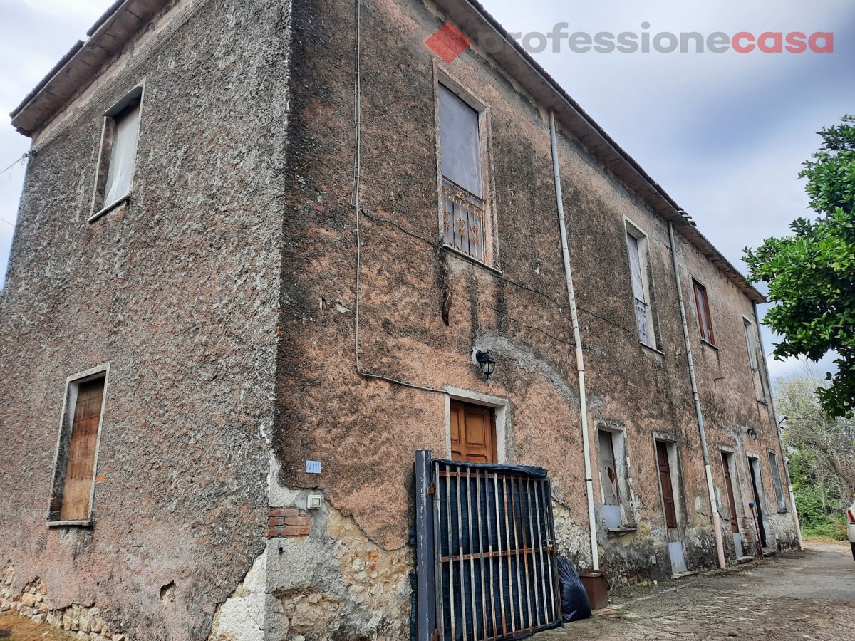 Casa indipendente in vendita a Veroli (FR)